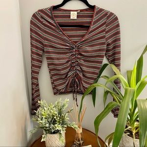 stretchy, striped & scrunched long sleeve shirt!